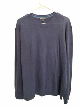 Banana Republic Men's Dark Navy Crewneck Sweater. Merino wool. Size XL